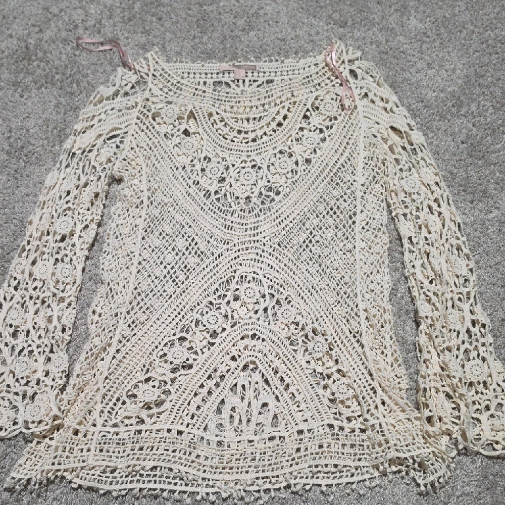 Forever 21 Cream Crochet Lace Top